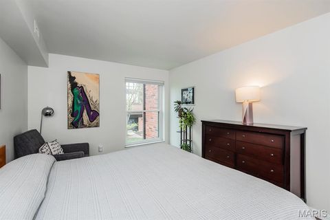 Tiny photo for 550 Coeur De Royale Drive #301, Creve Coeur, MO 63141 (MLS # 26015013)