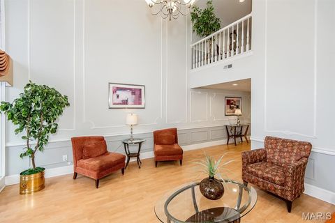 Tiny photo for 550 Coeur De Royale Drive #301, Creve Coeur, MO 63141 (MLS # 26015013)