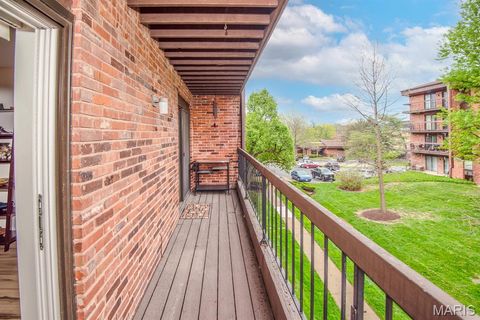 Tiny photo for 550 Coeur De Royale Drive #301, Creve Coeur, MO 63141 (MLS # 26015013)