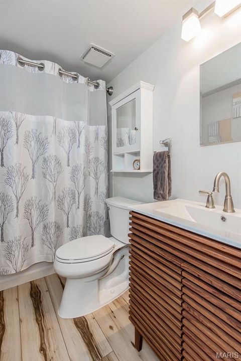 Tiny photo for 550 Coeur De Royale Drive #301, Creve Coeur, MO 63141 (MLS # 26015013)