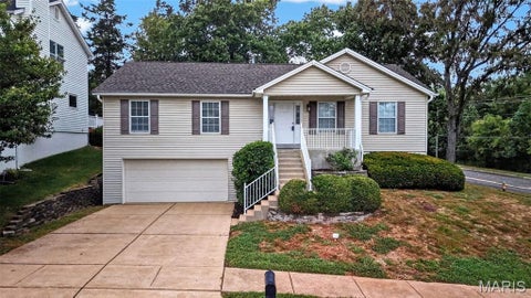 Photo of 1092 Johanna Drive, Unincorporated, MO 63021 (MLS # 26060533)