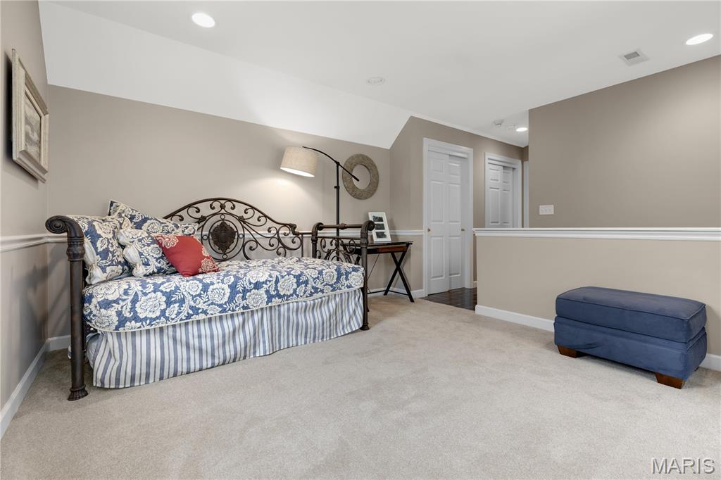 The Summit At Wildhorse - Residential