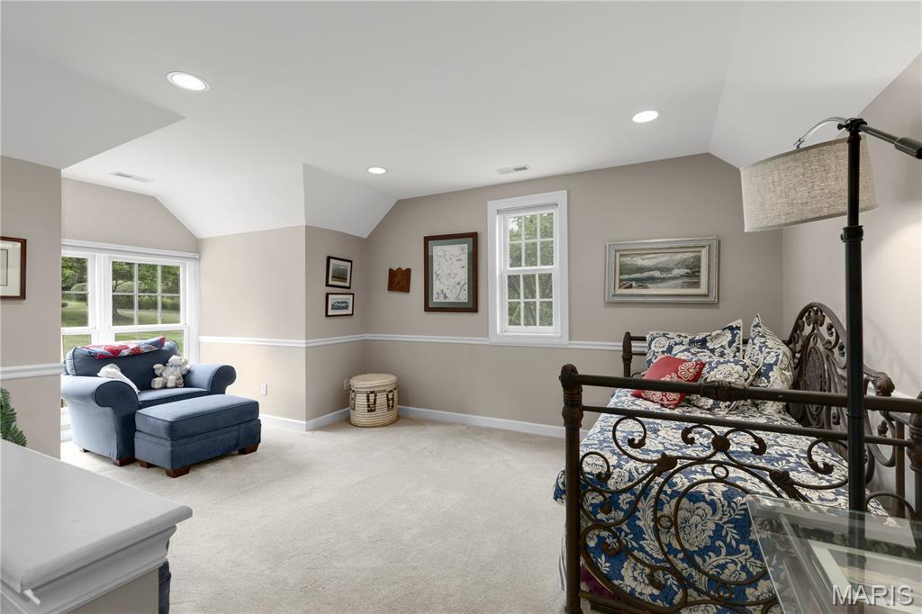 The Summit At Wildhorse - Residential