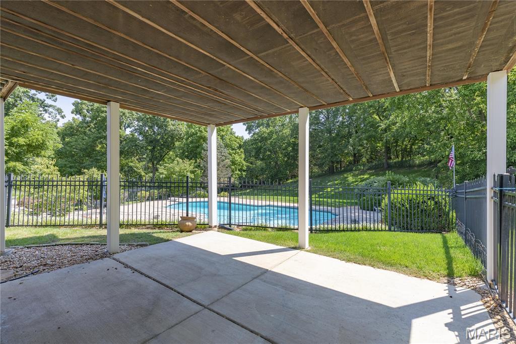 The Summit At Wildhorse - Residential