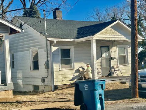 Photo of 6227 Greer Avenue, Pine Lawn, MO 63121 (MLS # 25082052)