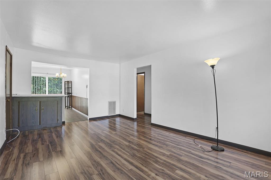 Clay Oaks Condo - Residential