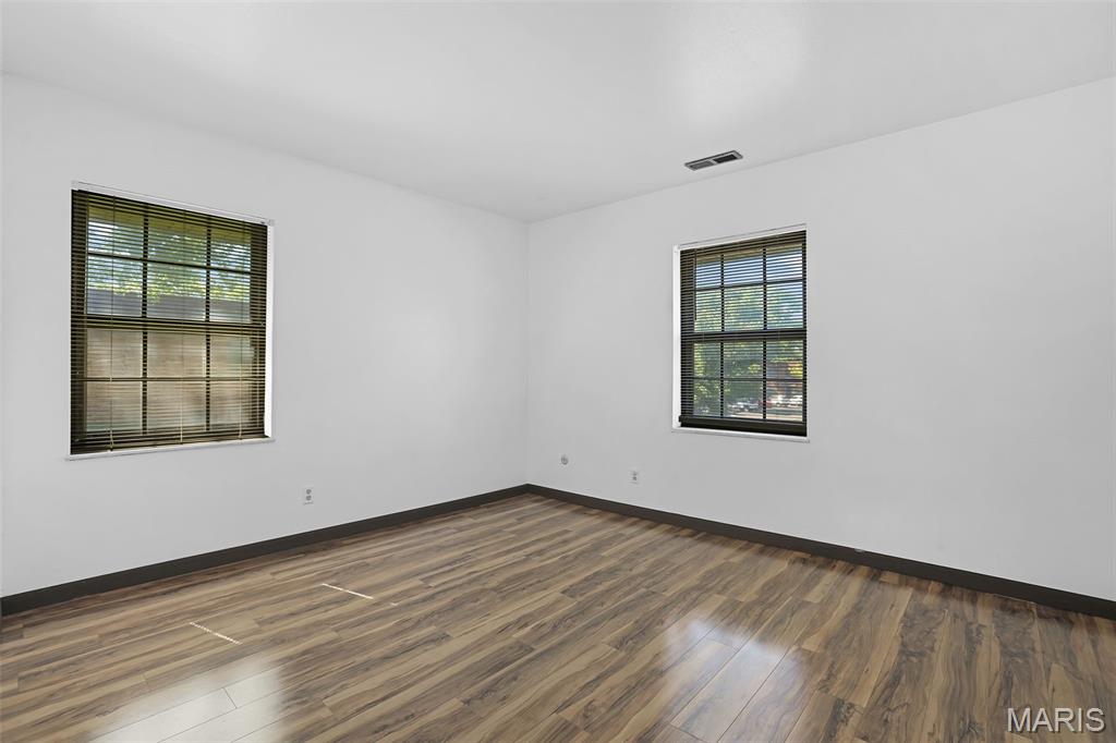 Clay Oaks Condo - Residential