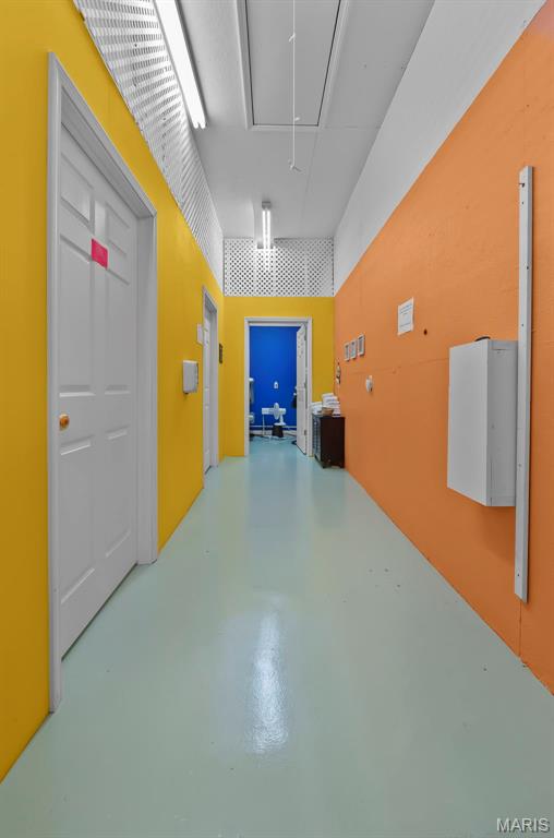 n/a - Commercial Sale