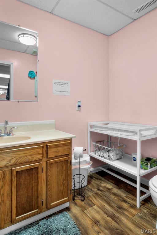 n/a - Commercial Sale