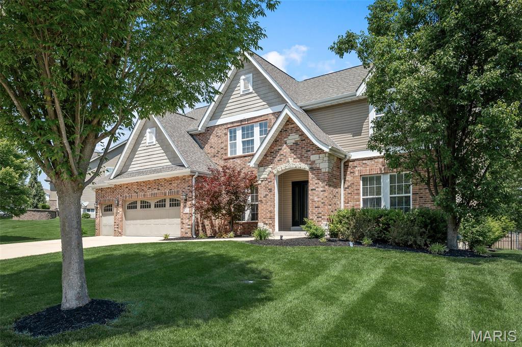 121 Fox Haven Drive