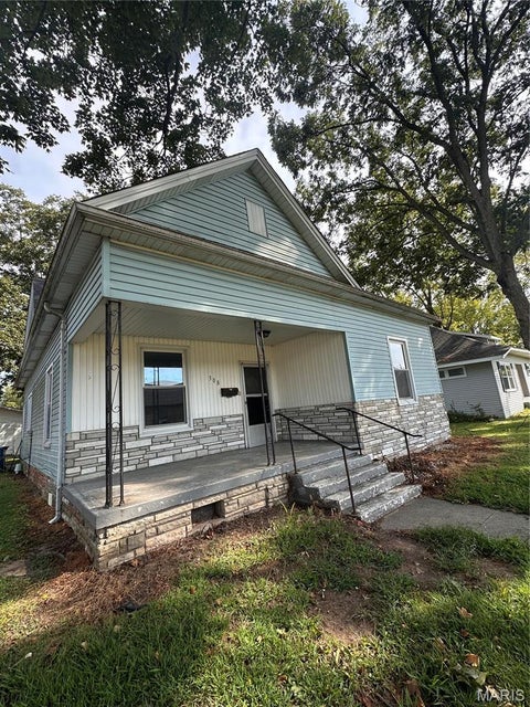 Photo of 308 S 3rd Street, Chaffee, MO 63740 (MLS # 26059149)