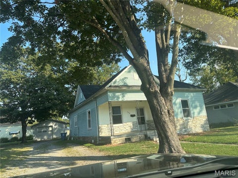 Tiny photo for 308 S 3rd Street, Chaffee, MO 63740 (MLS # 26059149)