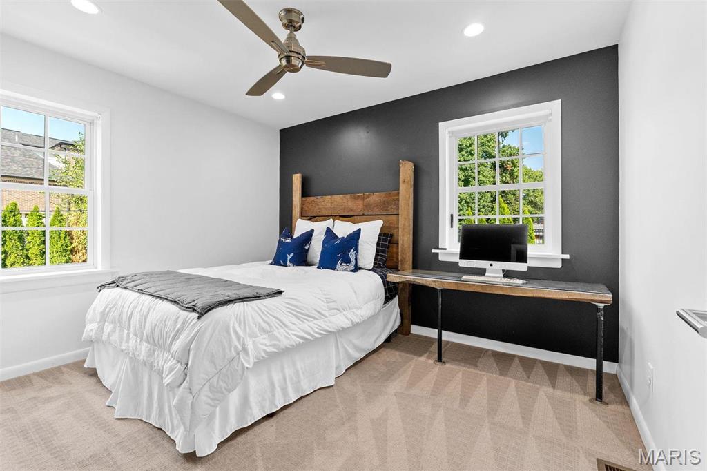 Davis Place - Residential