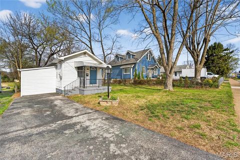 Tiny photo for 2219 Wengler Avenue, St Louis, MO 63114 (MLS # 26018999)