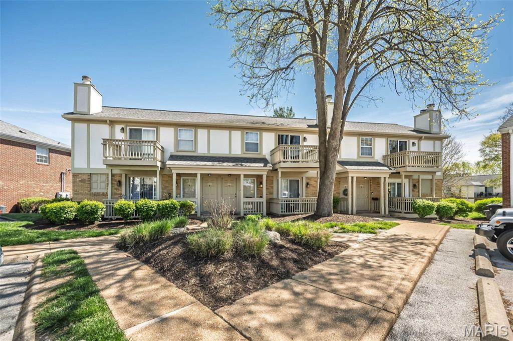 Brentwood Forest Condo Ph Six - Residential