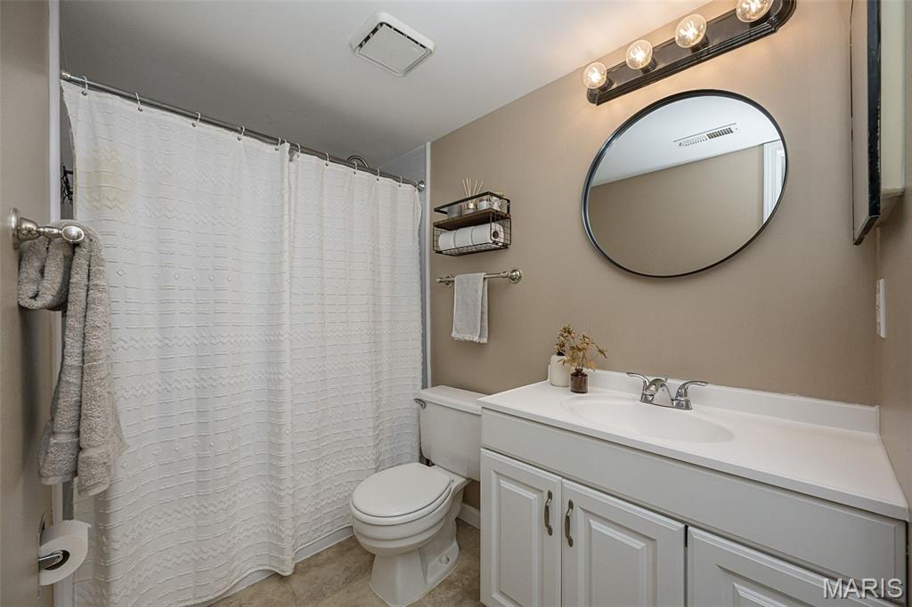 Brentwood Forest Condo Ph Six - Residential