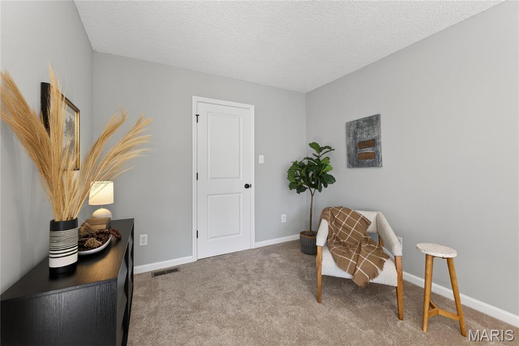 Applewood #4 - Residential