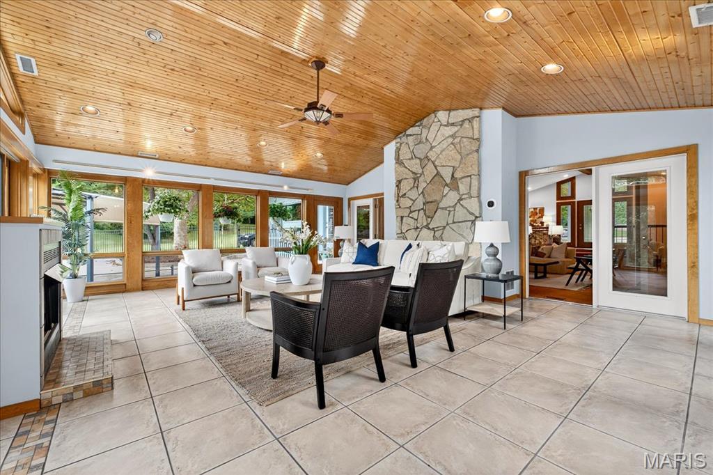 Mason Valley Woods 4 - Residential