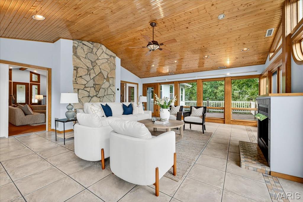 Mason Valley Woods 4 - Residential