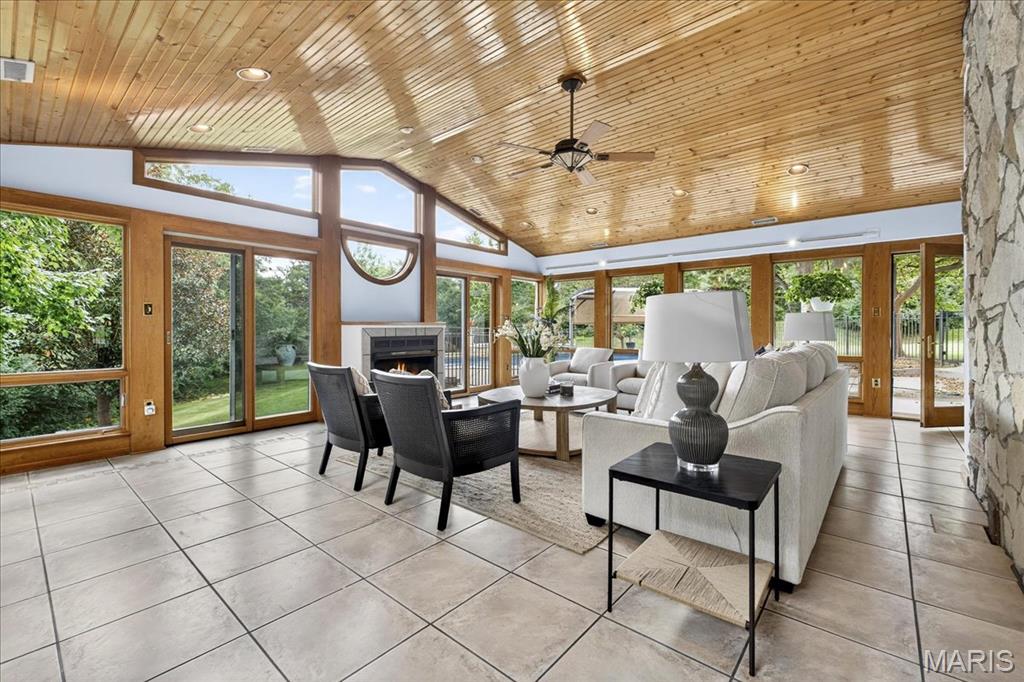 Mason Valley Woods 4 - Residential