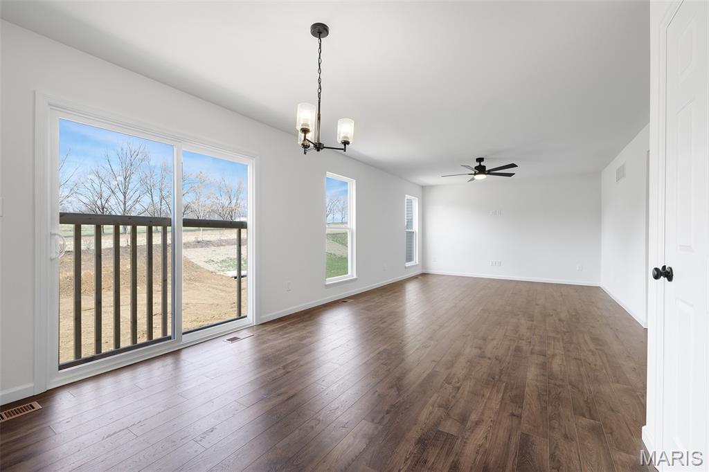 Riverstone 114 - Residential