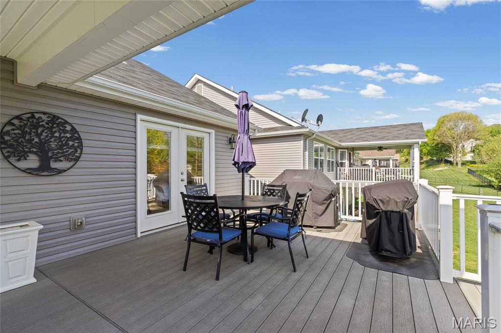 Ests / Moss Hollow - Residential