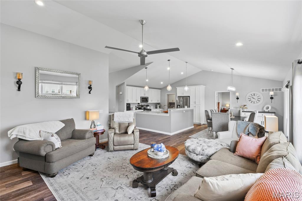 Ests / Moss Hollow - Residential