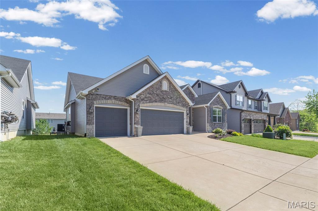 Ests / Moss Hollow - Residential