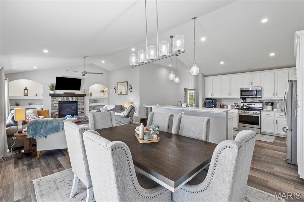 Ests / Moss Hollow - Residential