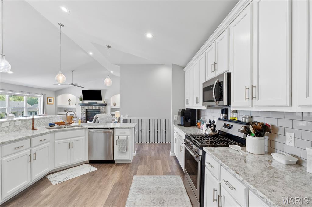 Ests / Moss Hollow - Residential