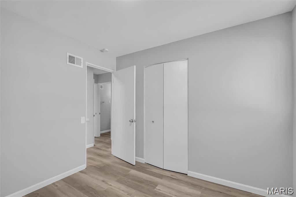 St Louis, Missouri 63136, United States, 3 Bedrooms Bedrooms, ,2 BathroomsBathrooms,Residential,Active,157980