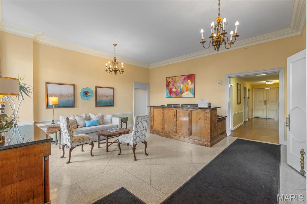 Hanley Towers Apts Condo - Residential