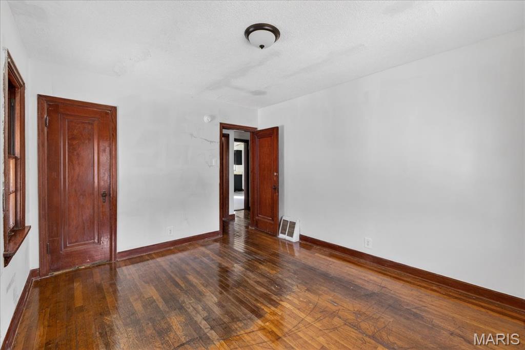 Belle Mead Place Resub Acre Lt 3 - Residential