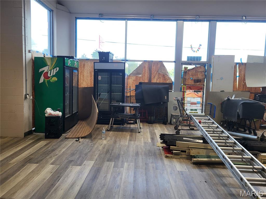 Seven Hills West Lt D Resub - Commercial Sale