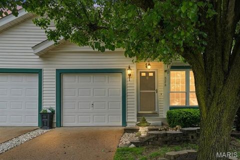 Tiny photo for 528 Spring Glen Drive, Ballwin, MO 63021 (MLS # 26025085)