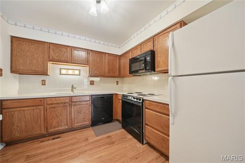 Tiny photo for 528 Spring Glen Drive, Ballwin, MO 63021 (MLS # 26025085)