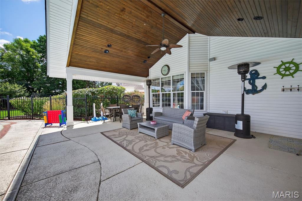 Twin Estates At Meadowbrook - Residential