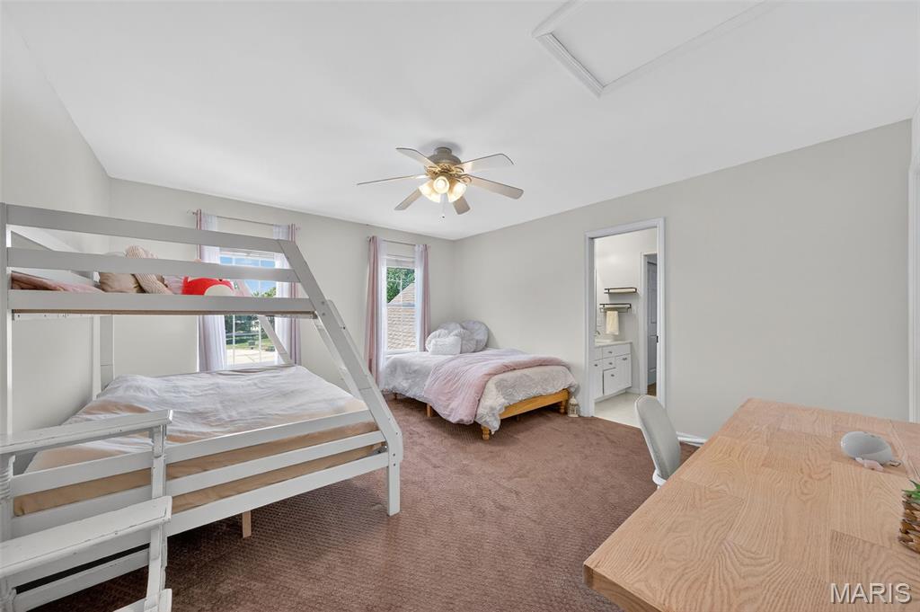 Twin Estates At Meadowbrook - Residential