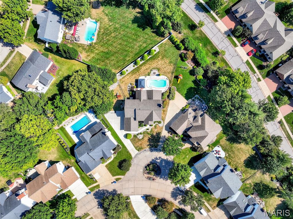 Twin Estates At Meadowbrook - Residential