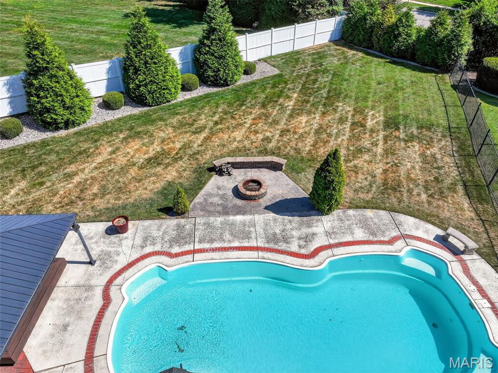 Twin Estates At Meadowbrook - Residential