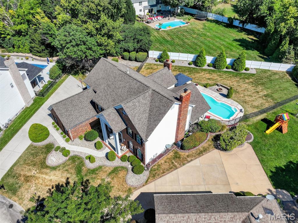 Twin Estates At Meadowbrook - Residential