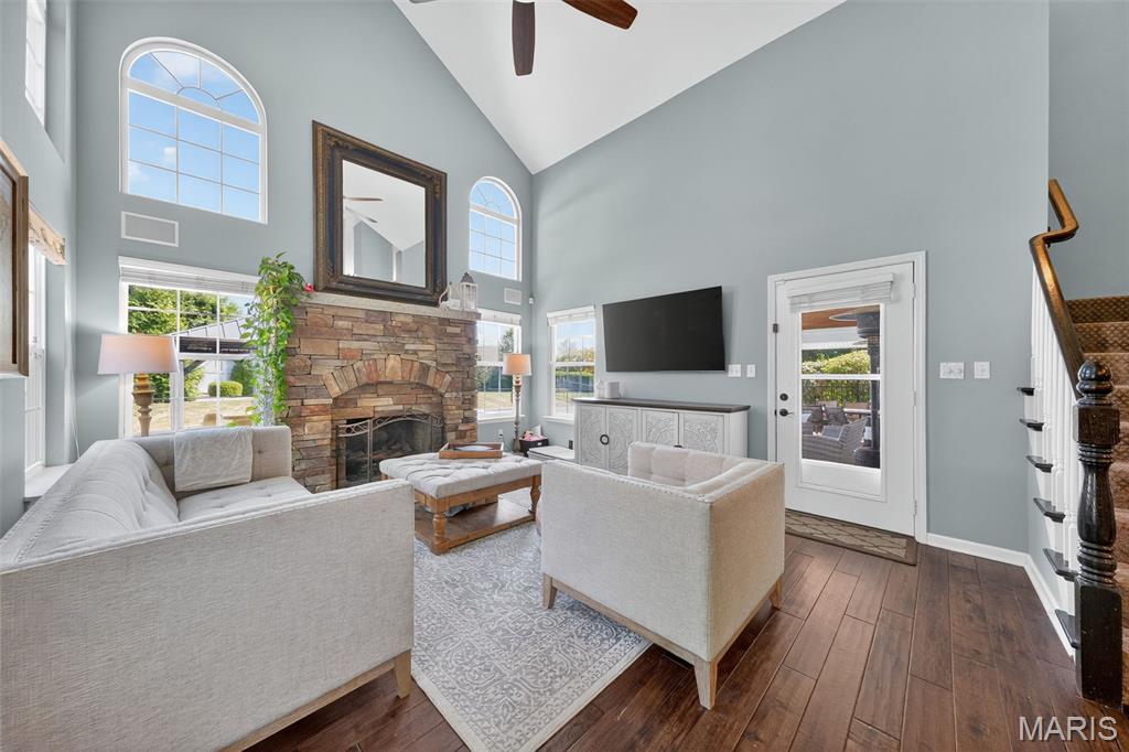 Twin Estates At Meadowbrook - Residential