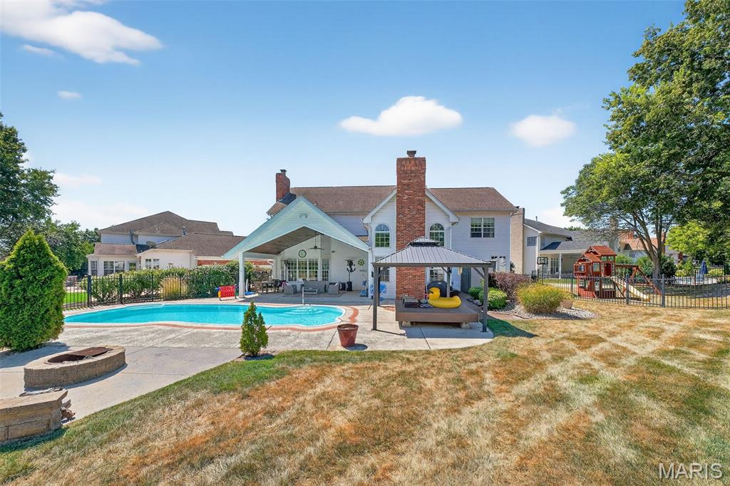 Twin Estates At Meadowbrook - Residential