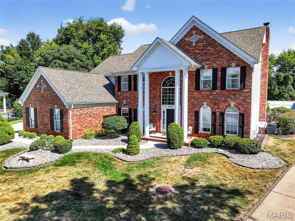 Twin Estates At Meadowbrook - Residential