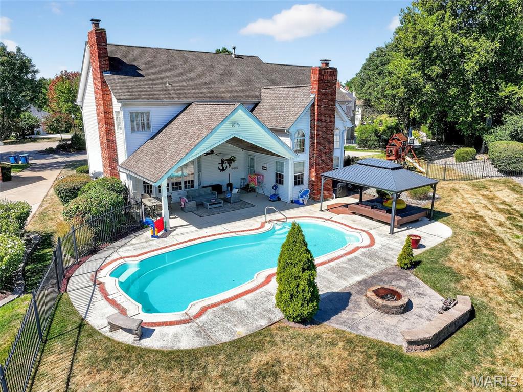 Twin Estates At Meadowbrook - Residential