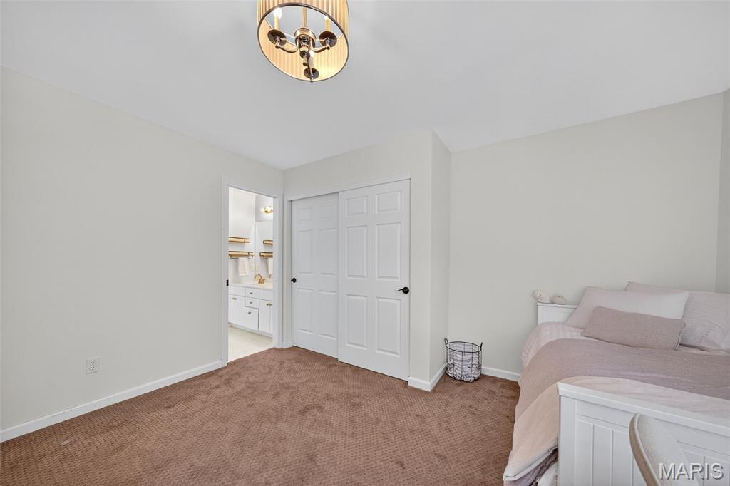 Twin Estates At Meadowbrook - Residential