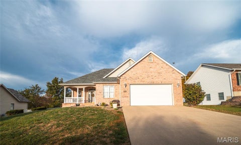 Photo of 1004 Grandsir Avenue, Rolla, MO 65401 (MLS # 26066862)