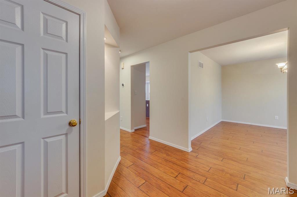 Stoney Mountain Village - Residential Lease