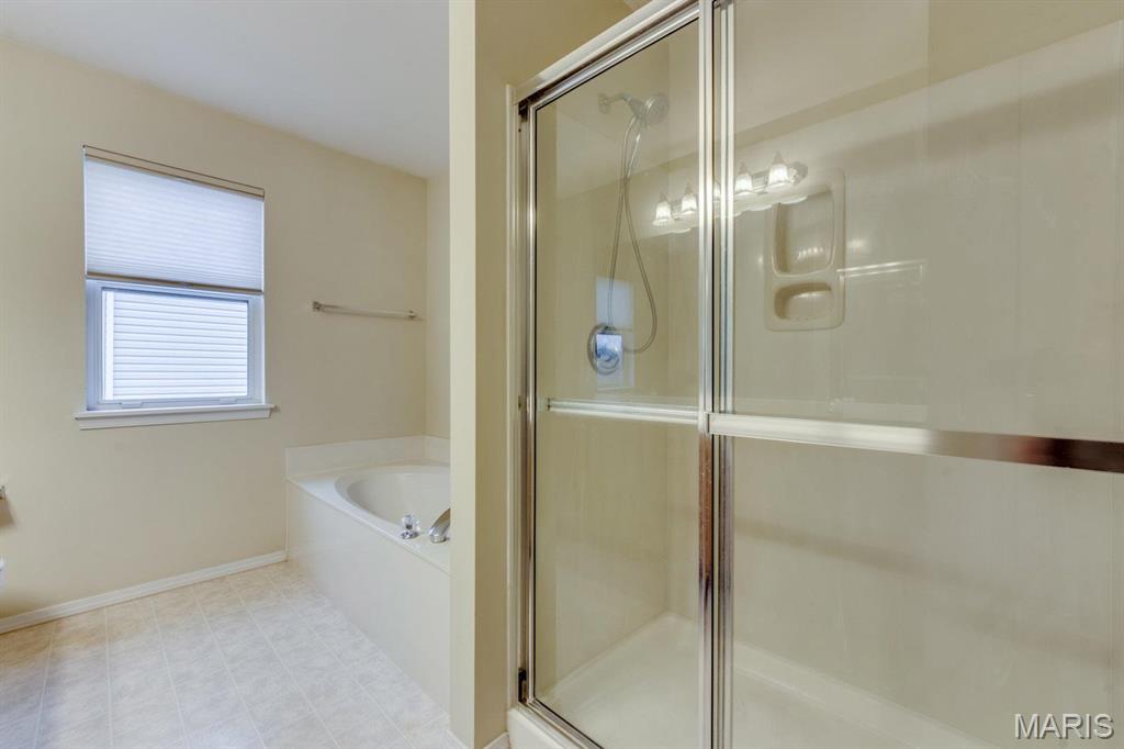 Stoney Mountain Village - Residential Lease