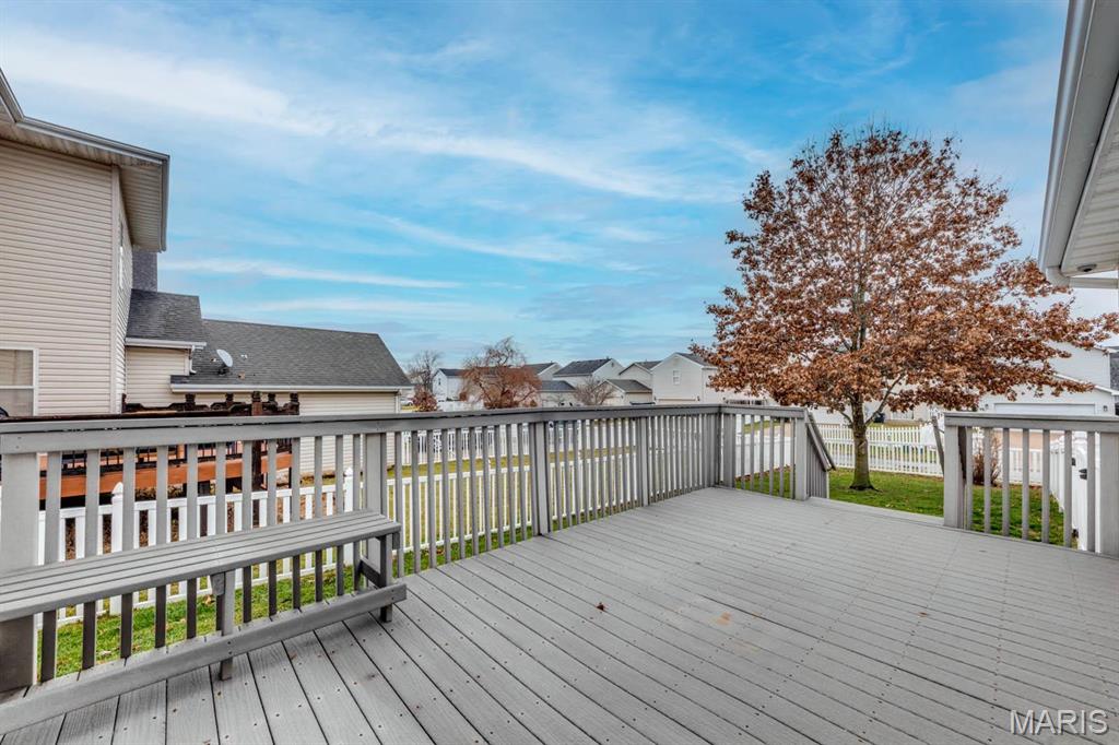 Stoney Mountain Village - Residential Lease